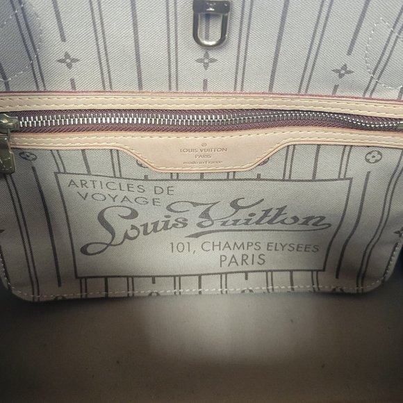 Louis Vuitton Neverfull PM - Picture 5 of 16